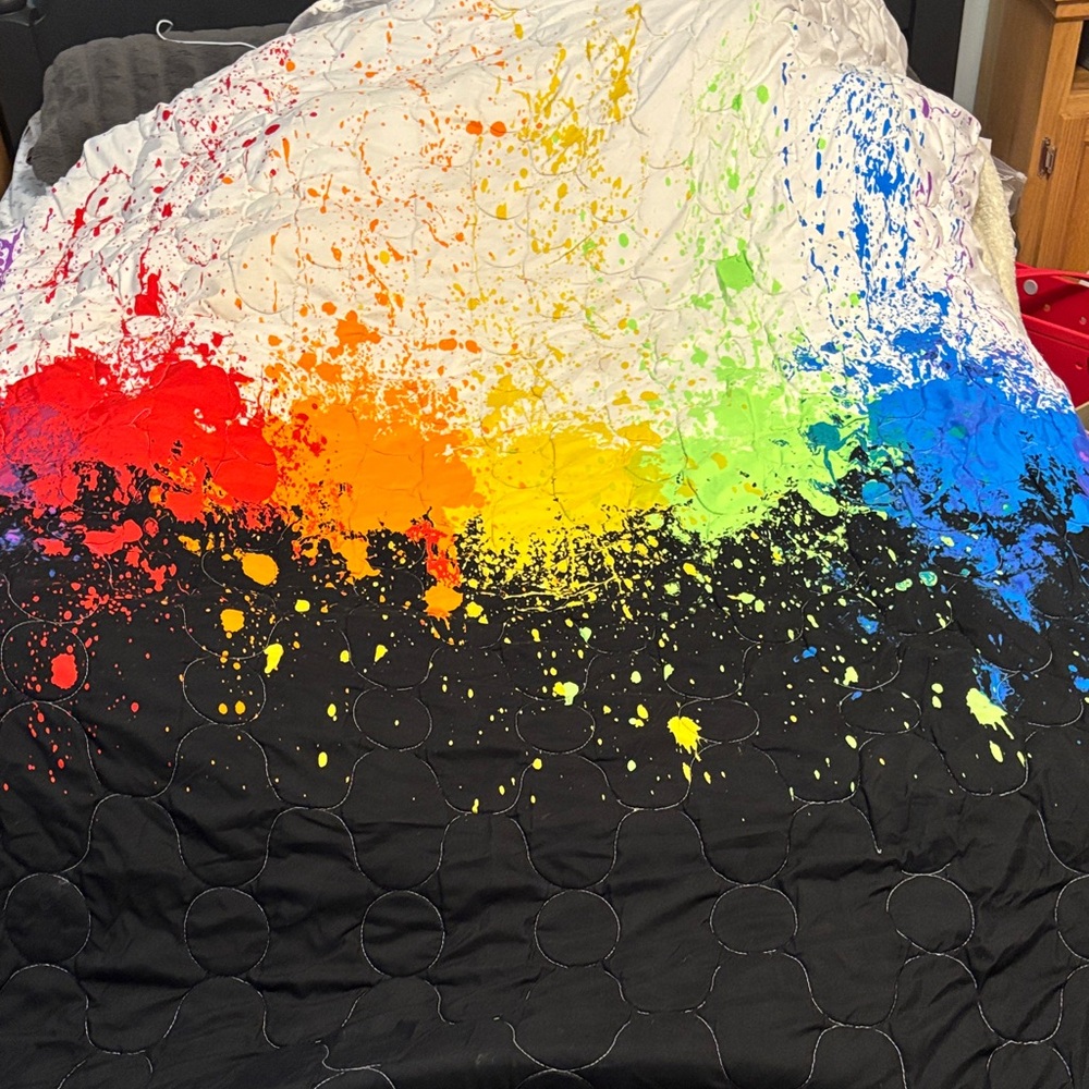 Crayola Rainbow Splatter Comforter